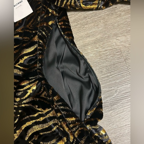 NWT GRLFRND Janice Mini Dress in Black & Gold Size XS Velvet Shimmer Cocktail - Picture 7 of 16